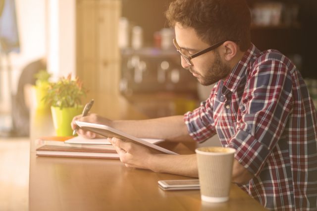 「フリーターやニートをやめたい…」と考えた方におくる、とっておきの就職方法