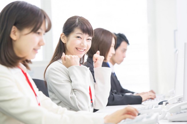 既卒向け人材業界解説|派遣社員のメリットとデメリット