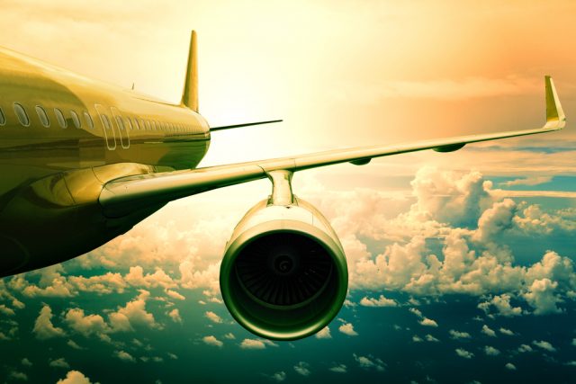 業界別対策!就活生憧れ!人気の「航空」業界を調査せよ!