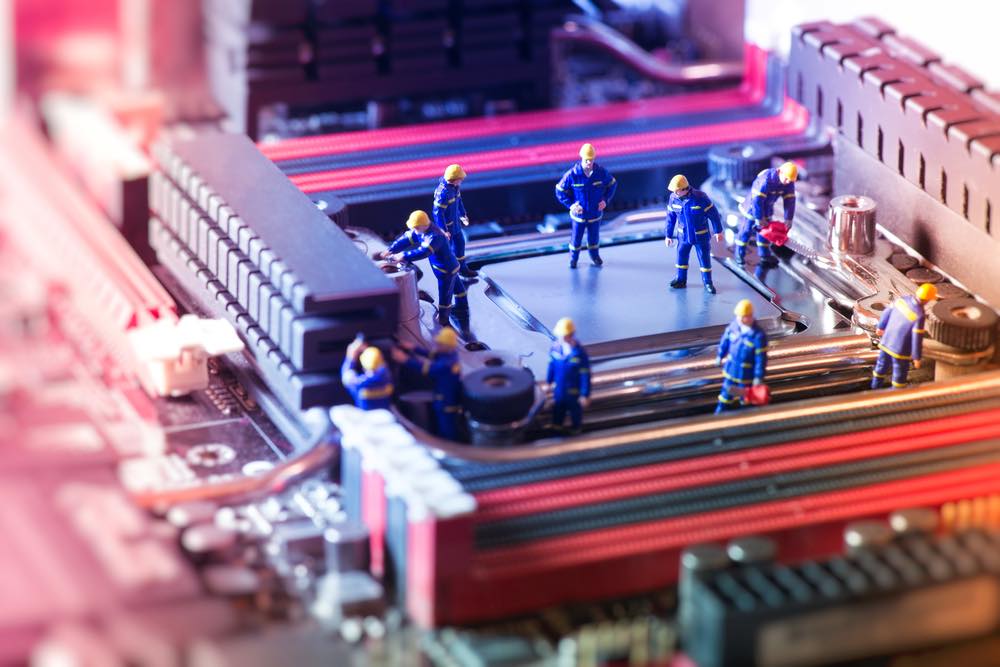 理系エンジニアの異業種への転職って……実際可能なの!?